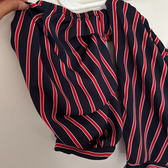 Dynamite off the shoulders stripped cropped blouse - Picture 2 of 7